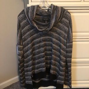 White House Black Market top only worn once.